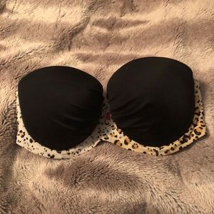 strapless Victoria’s Secret bikini top